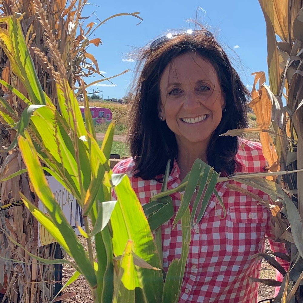 Meet your Posher, Julia